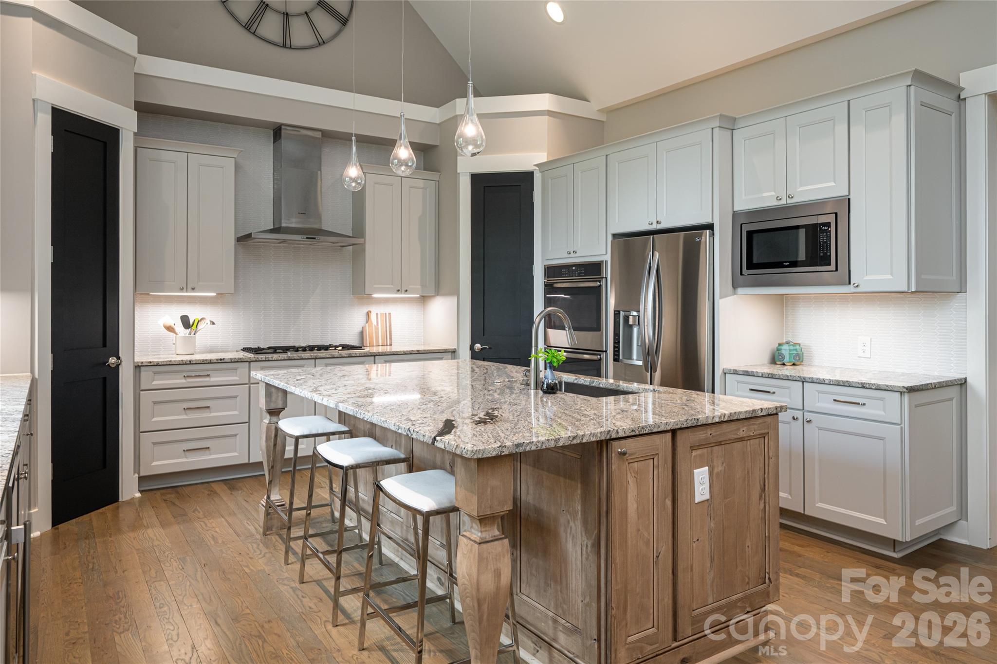 57 Villa Nova Drive — Asheville