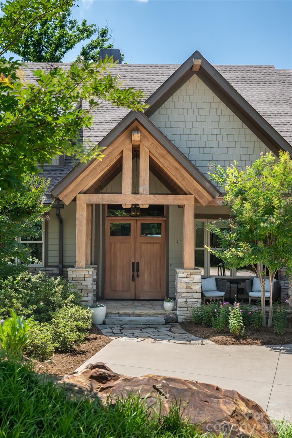 57 Villa Nova Drive — Asheville