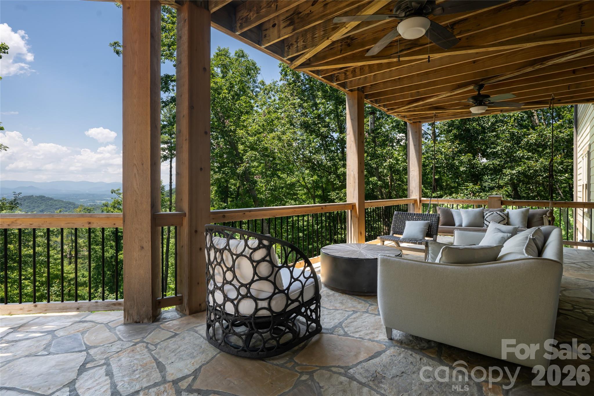 57 Villa Nova Drive — Asheville