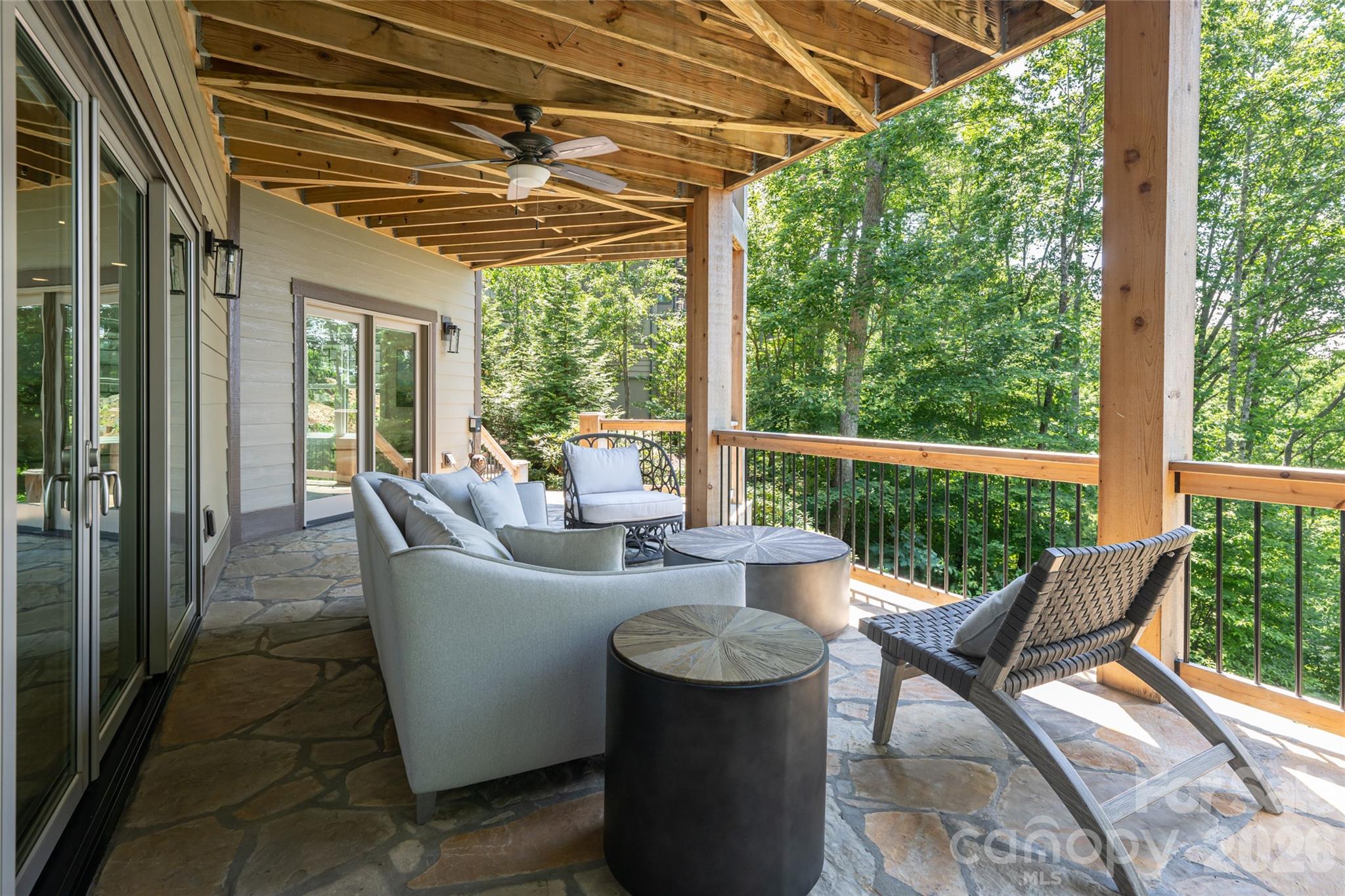 57 Villa Nova Drive — Asheville