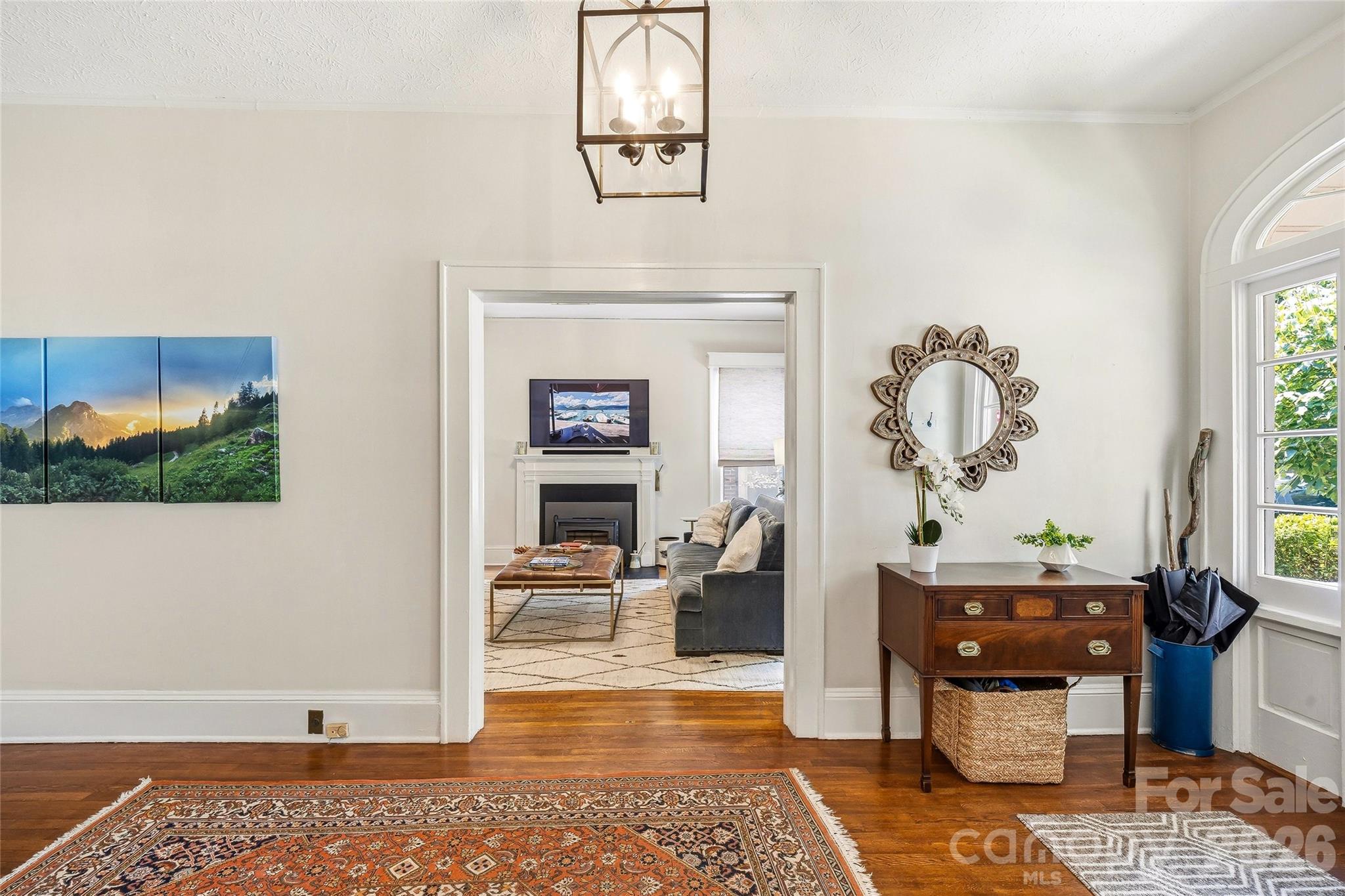 1620 Norwood Place — Hendersonville