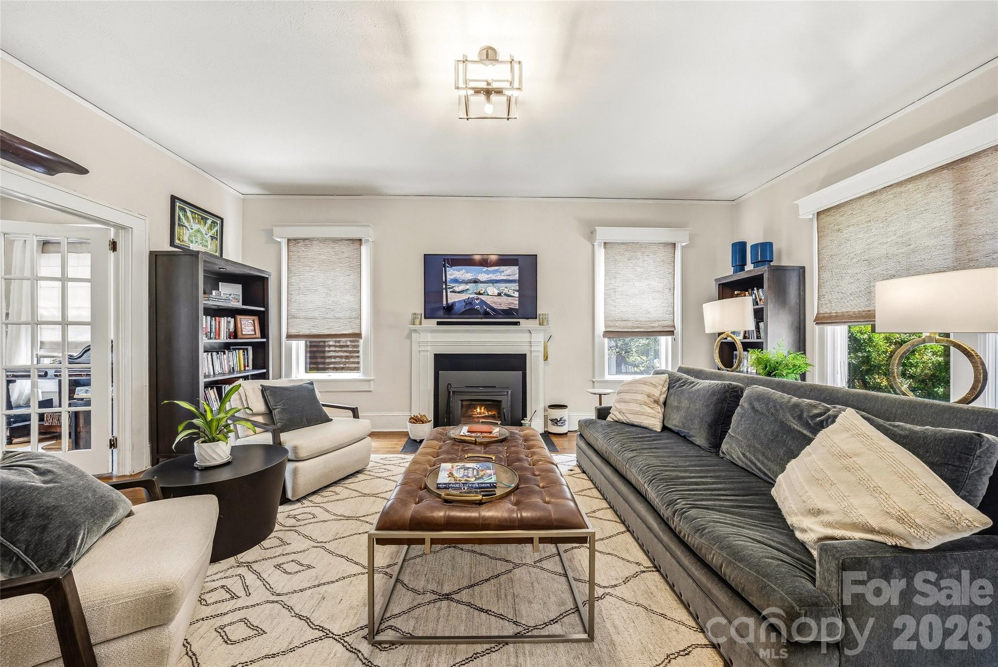 1620 Norwood Place — Hendersonville