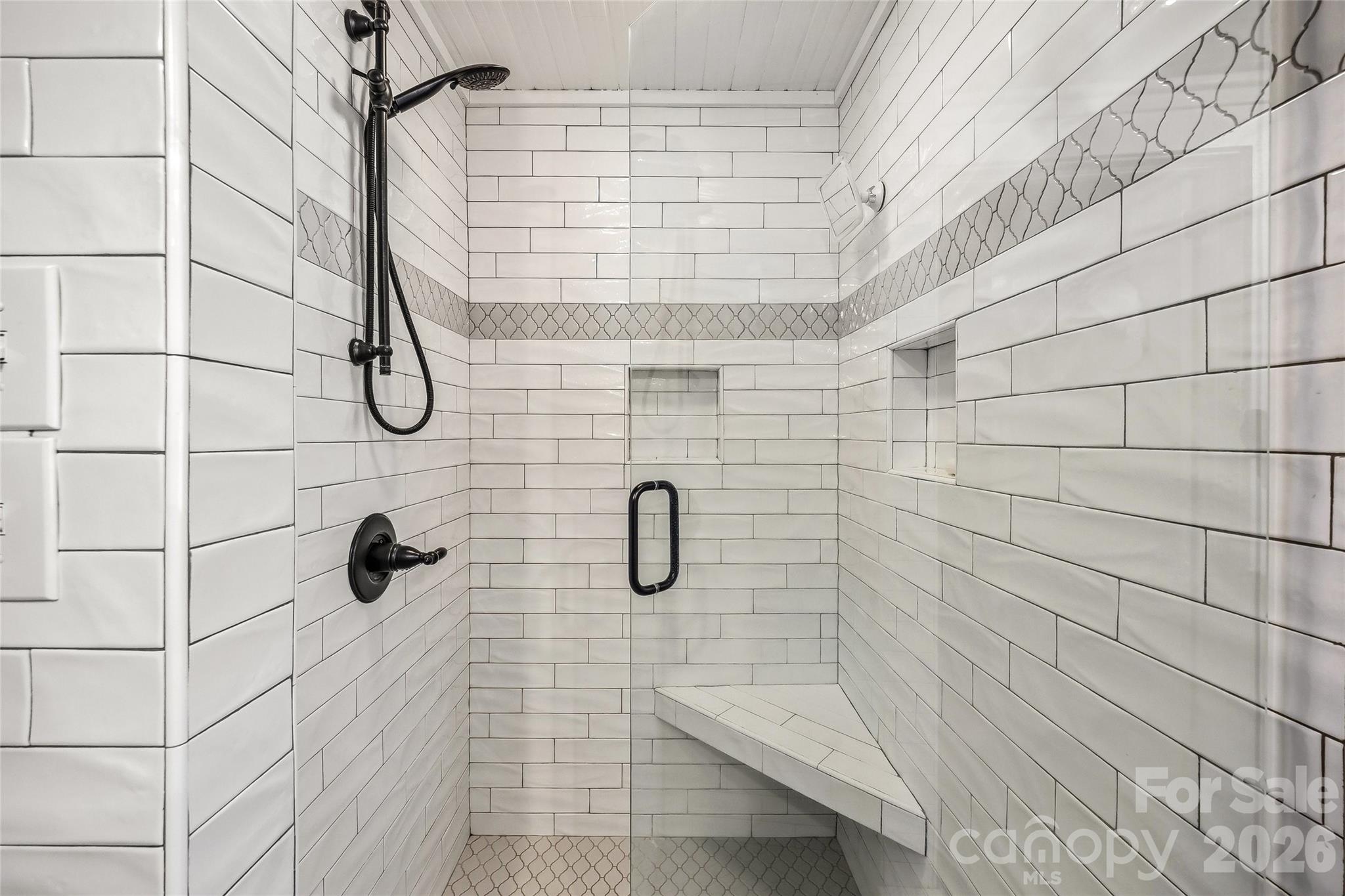 1620 Norwood Place — Hendersonville