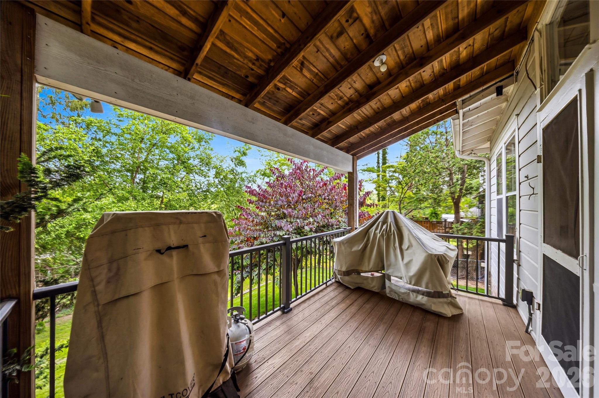 1620 Norwood Place — Hendersonville