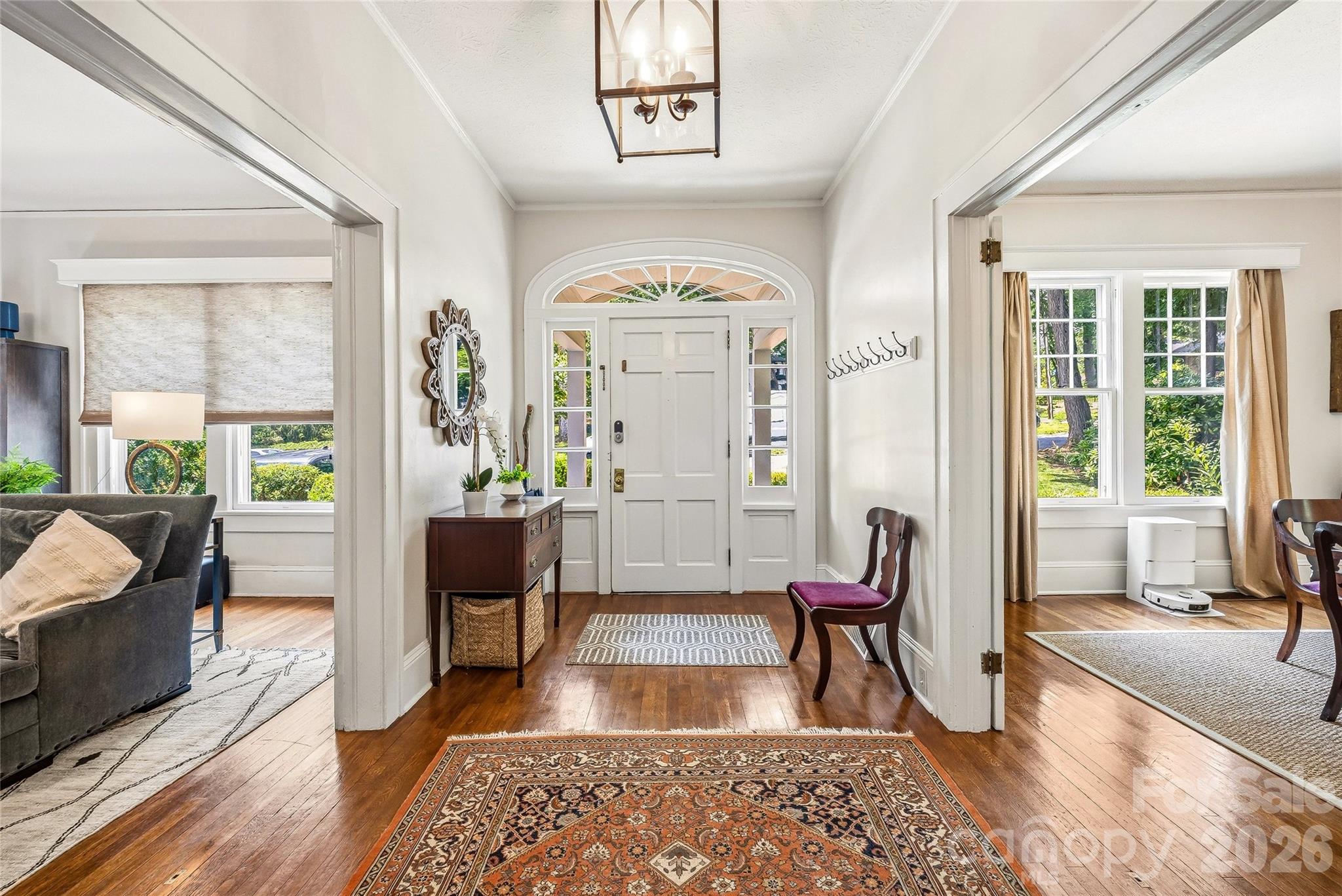 1620 Norwood Place — Hendersonville