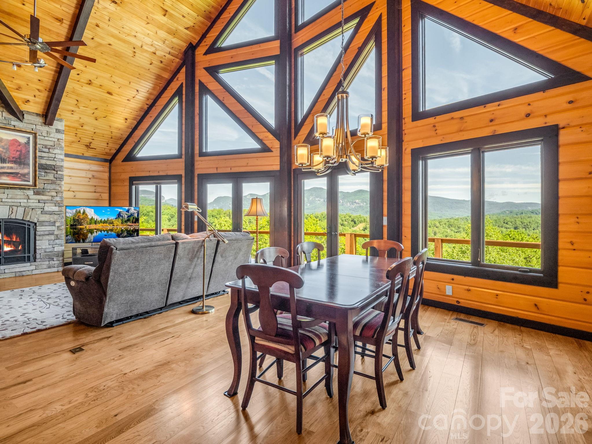 590 Boulder Ridge — Lake Lure