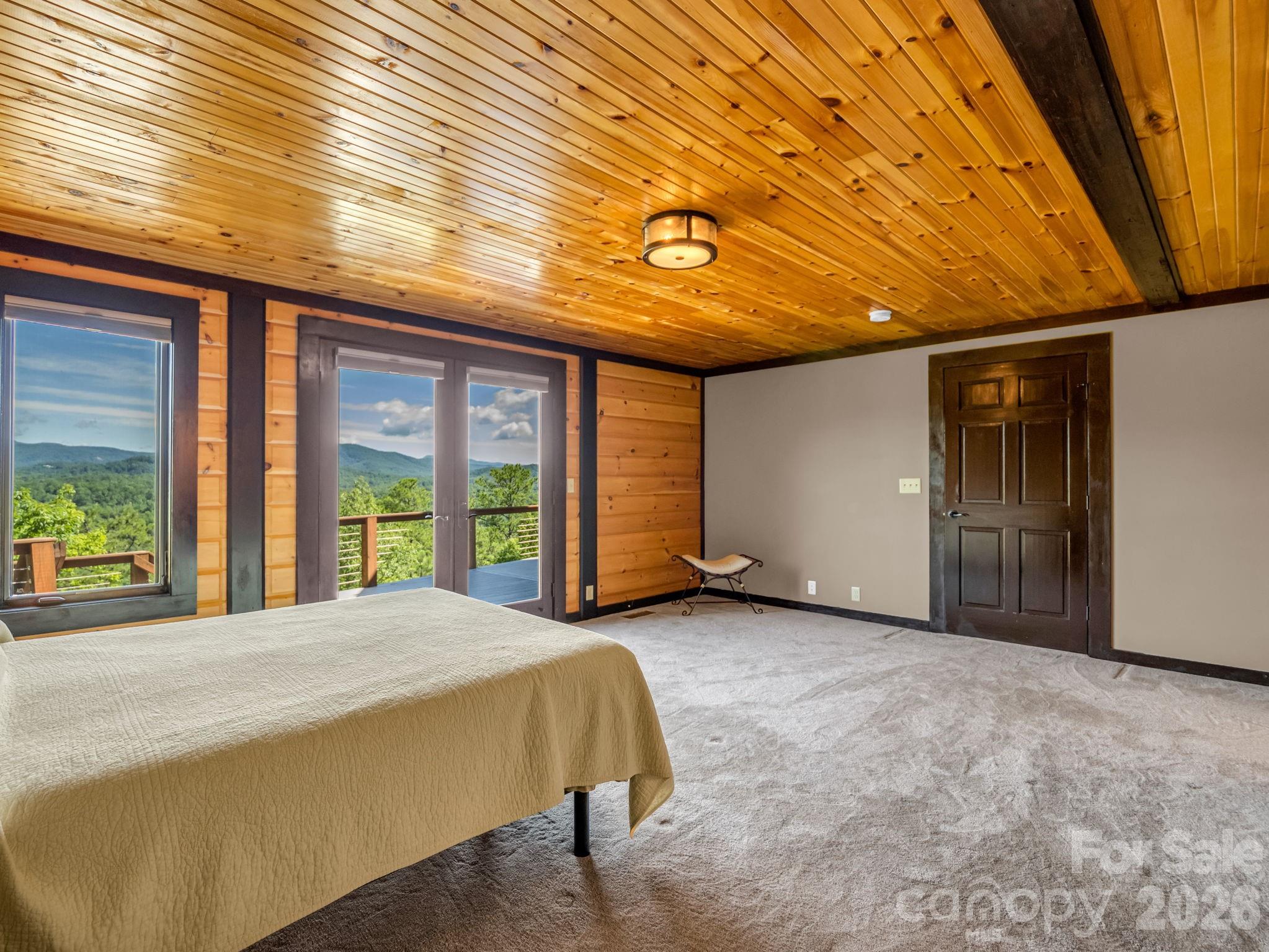 590 Boulder Ridge — Lake Lure