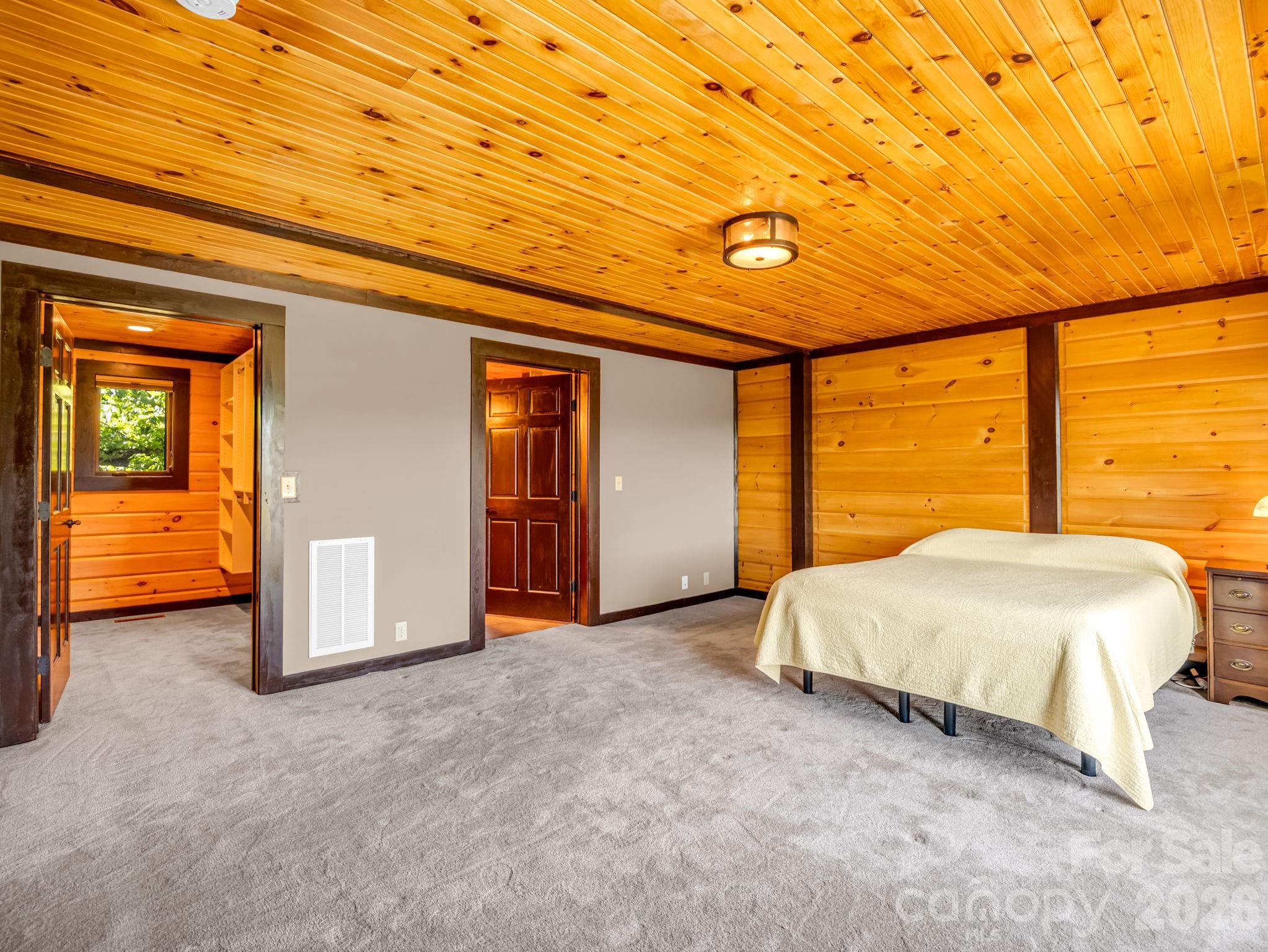 590 Boulder Ridge — Lake Lure