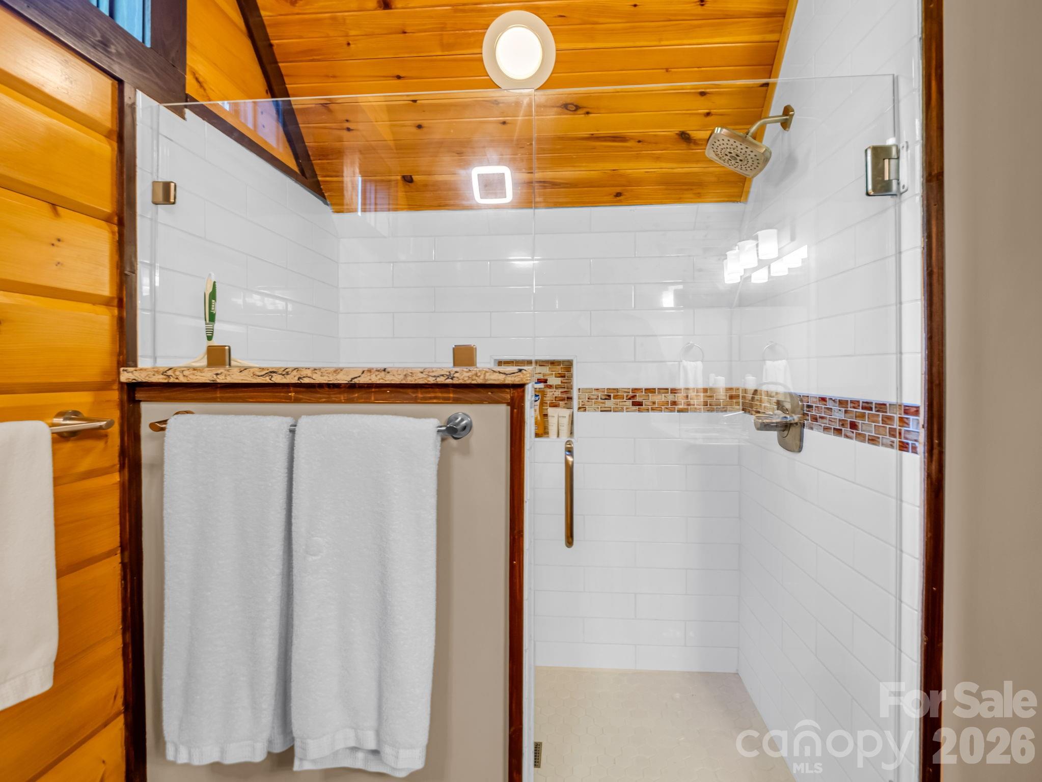 590 Boulder Ridge — Lake Lure