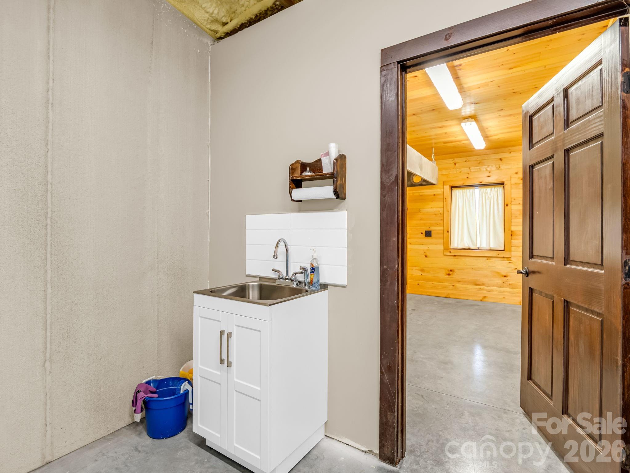 590 Boulder Ridge — Lake Lure