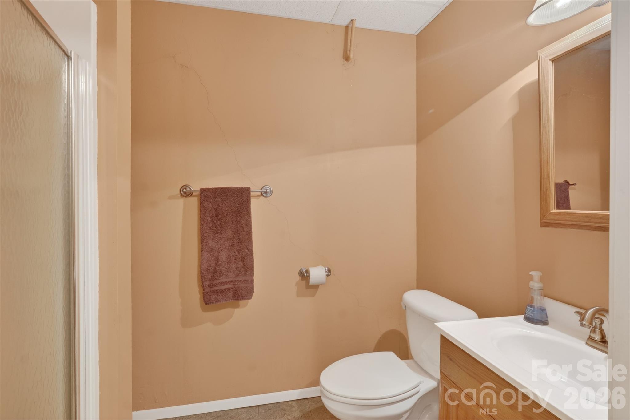 1168 Snowy Owl Road — Camden