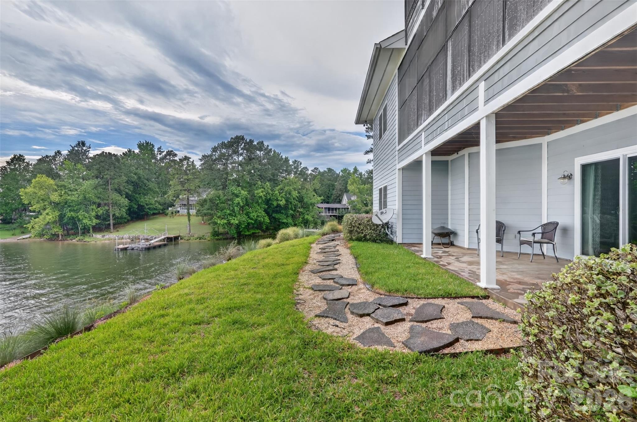 1168 Snowy Owl Road — Camden