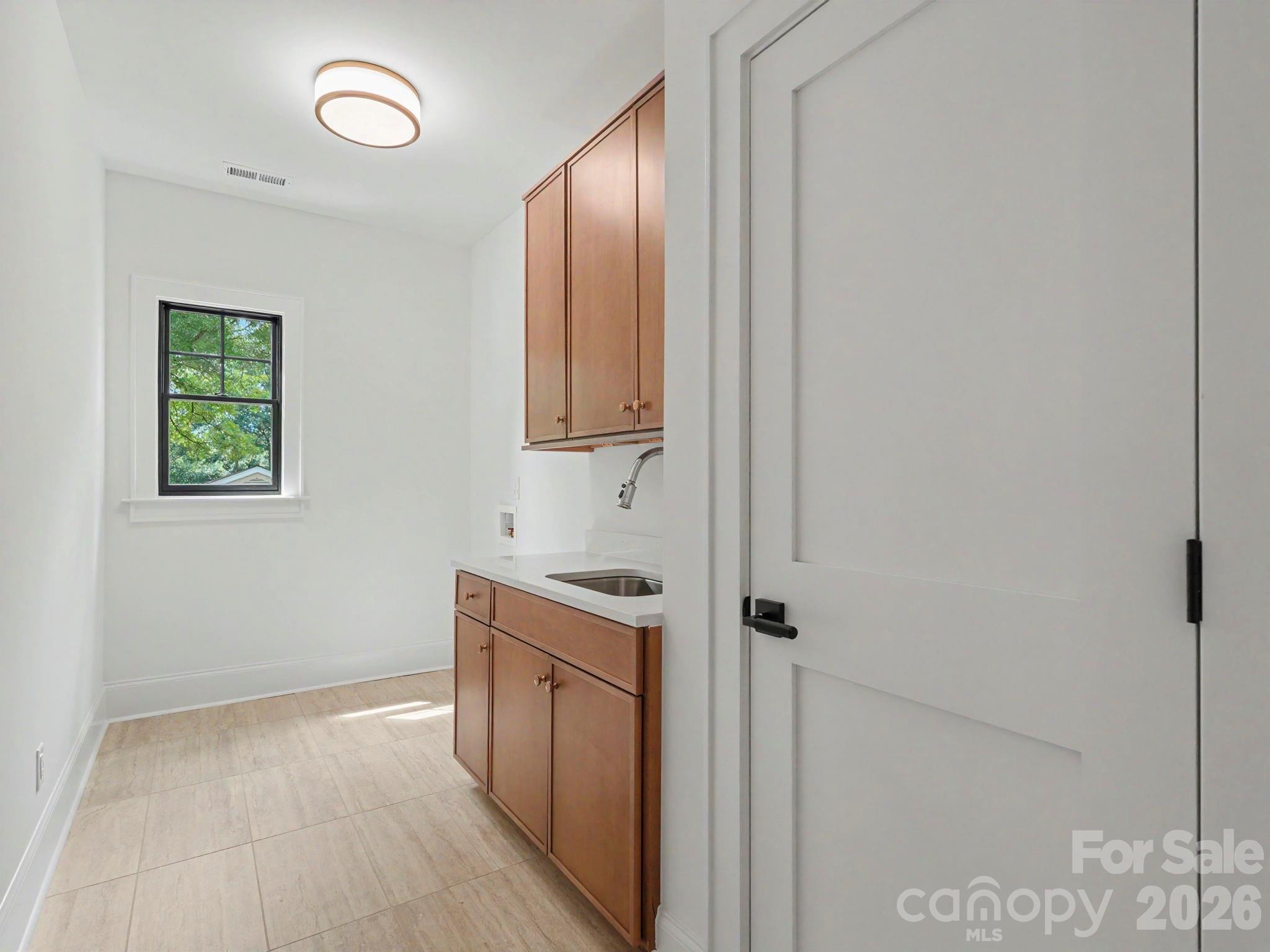 5963 Gate Post Road — Charlotte