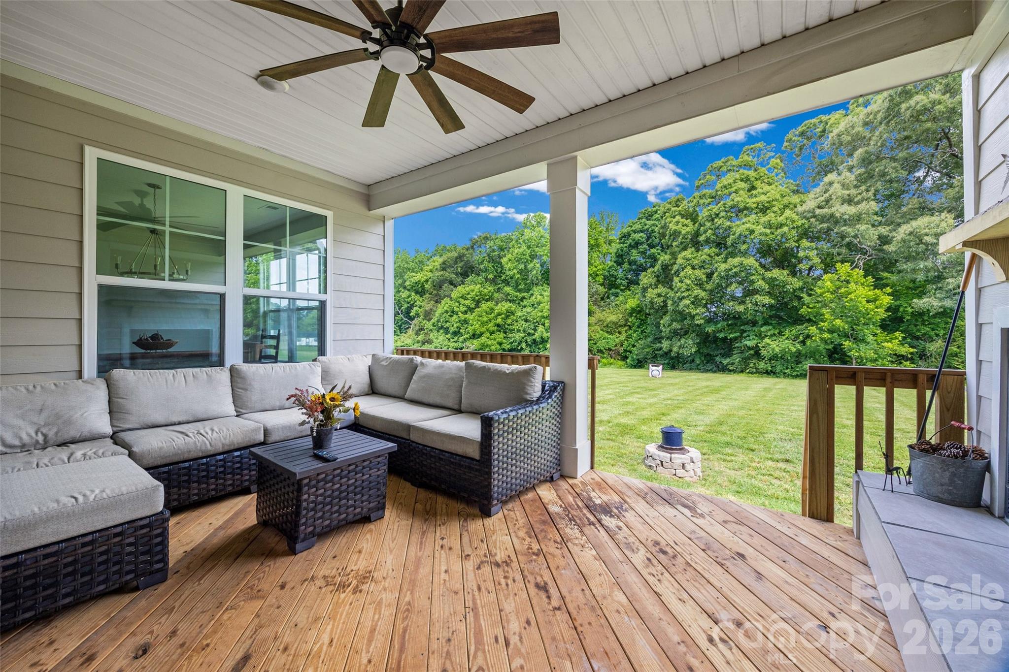 172 Triple Ponds Court — Clover