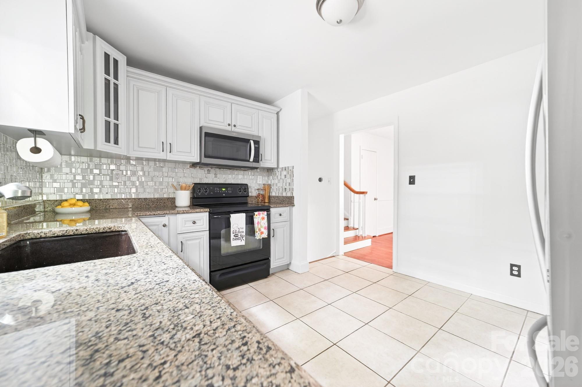 6209 Candlewood Drive — Charlotte