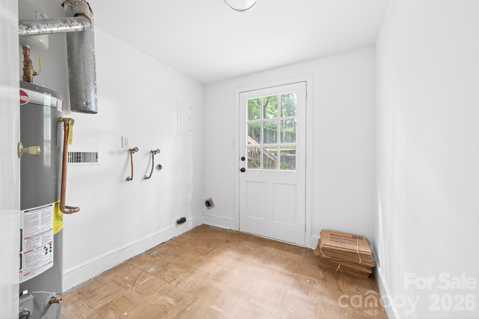 6209 Candlewood Drive — Charlotte