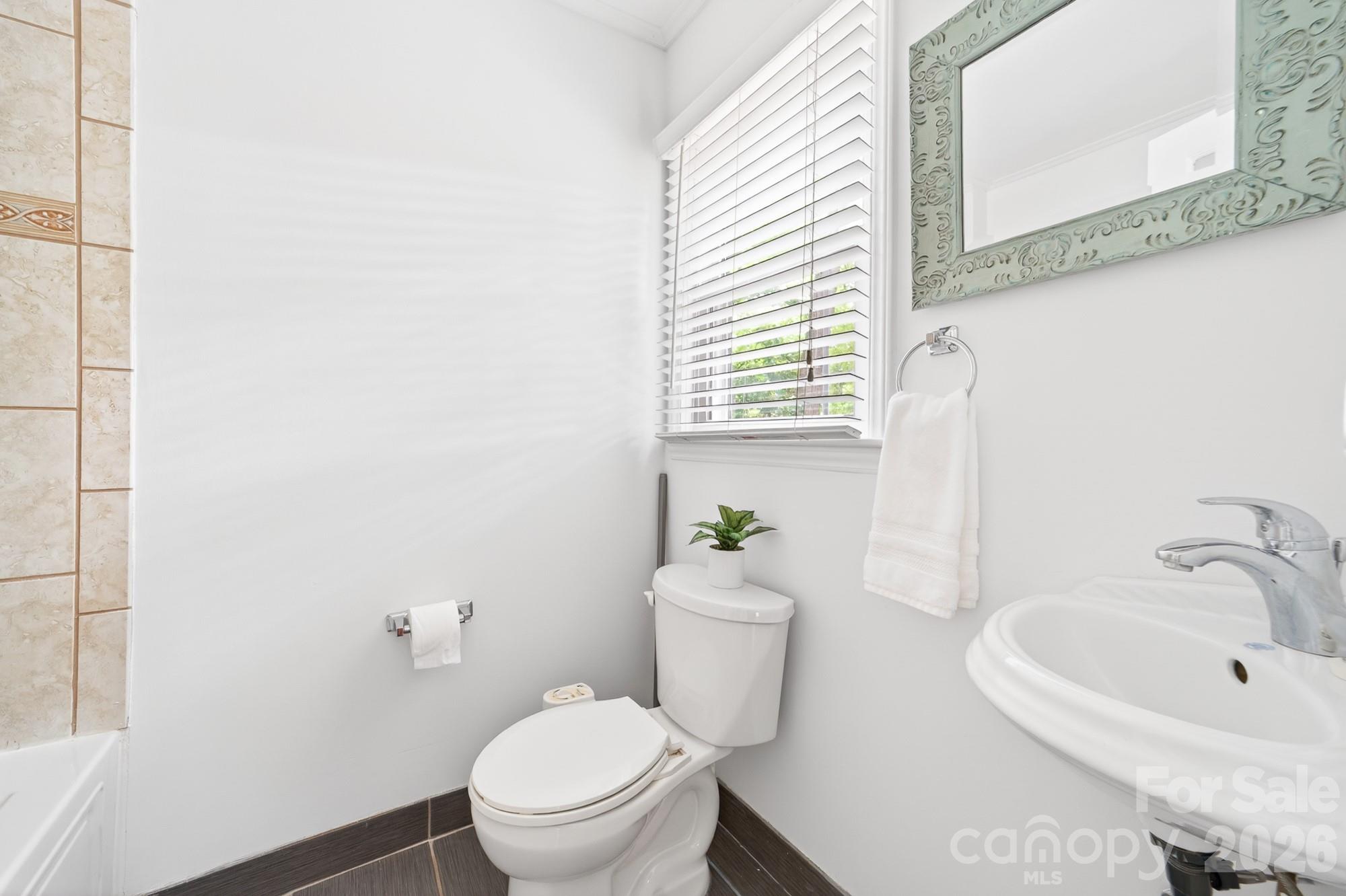 6209 Candlewood Drive — Charlotte
