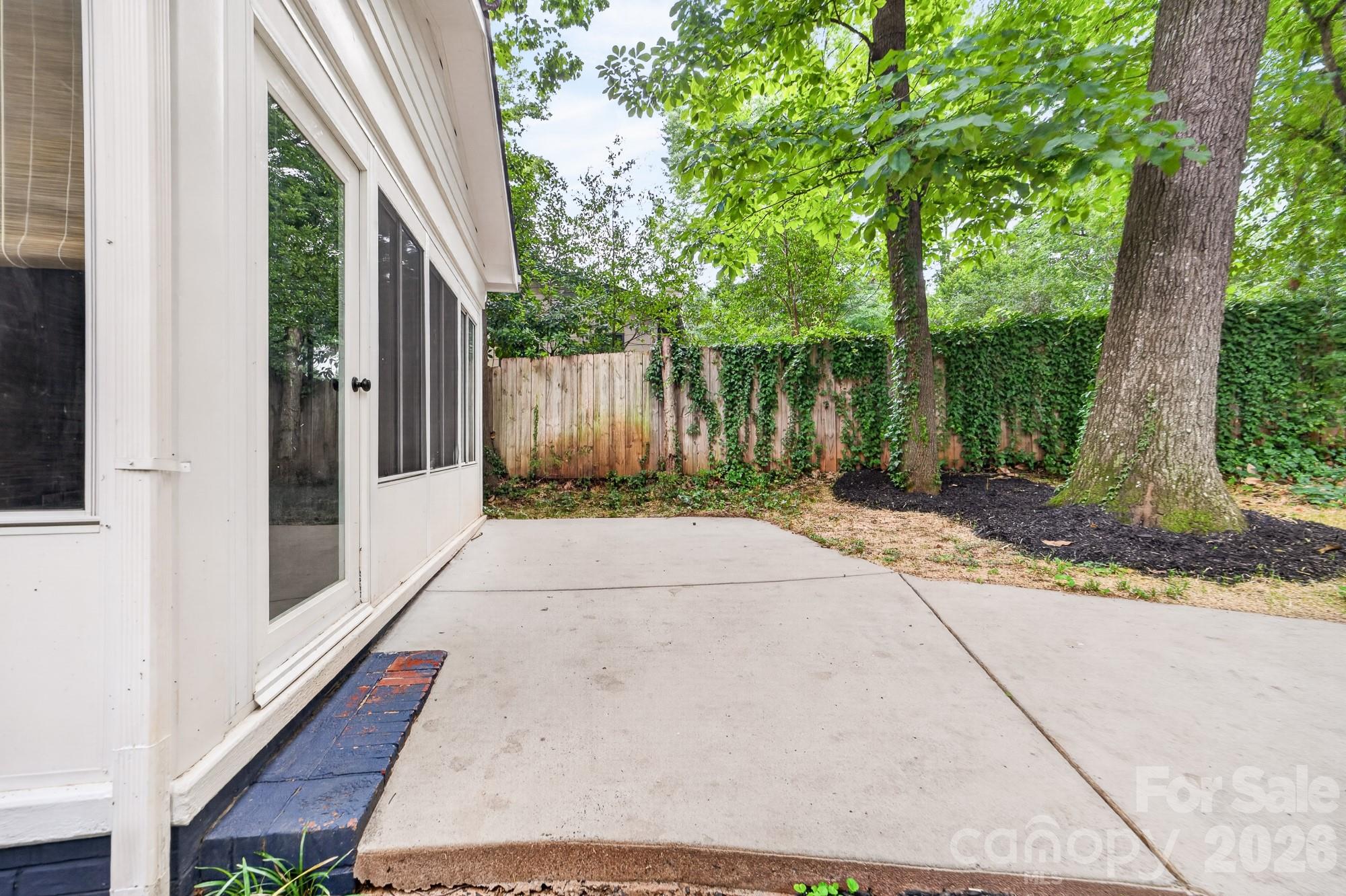 6209 Candlewood Drive — Charlotte