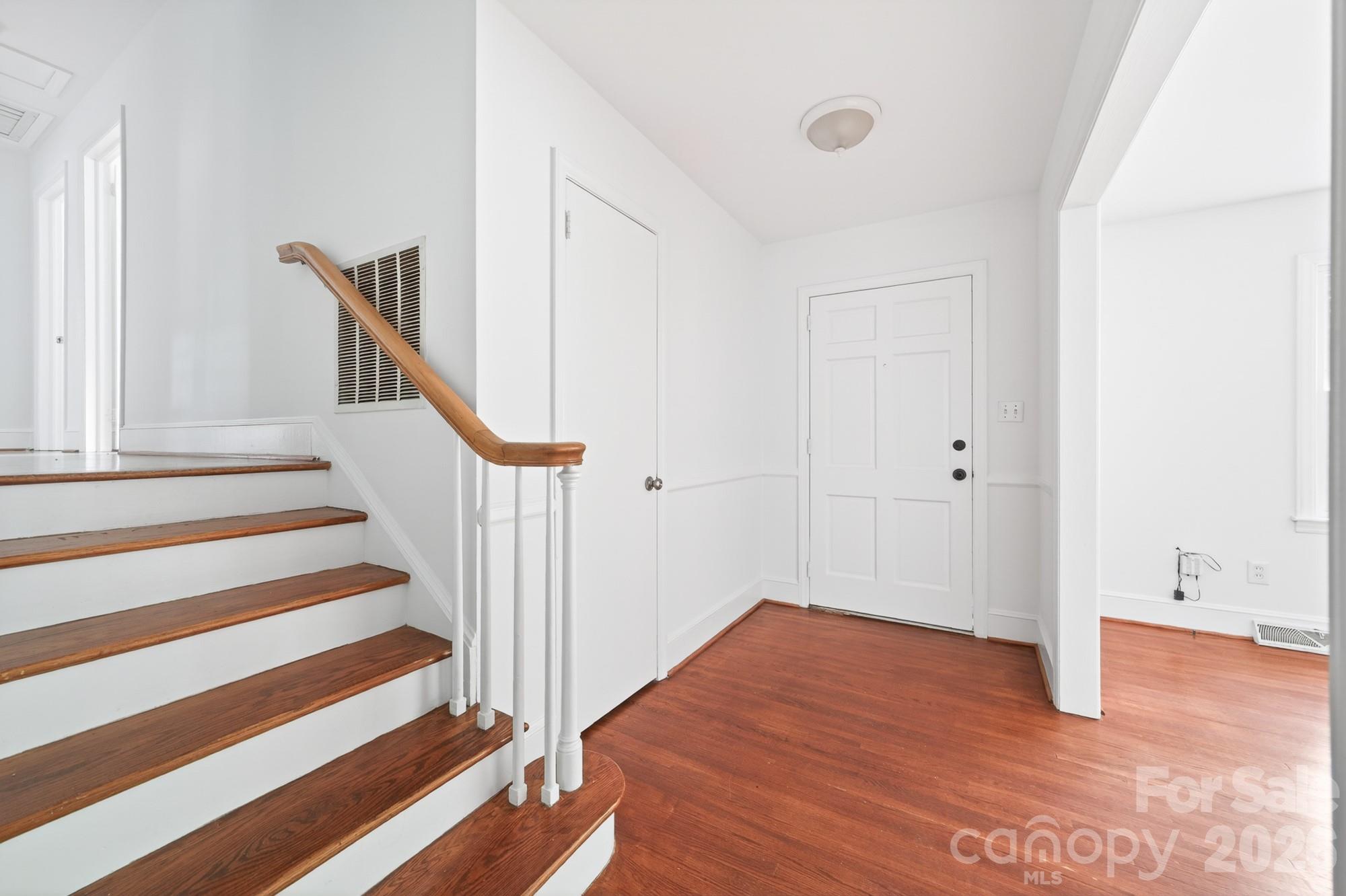 6209 Candlewood Drive — Charlotte