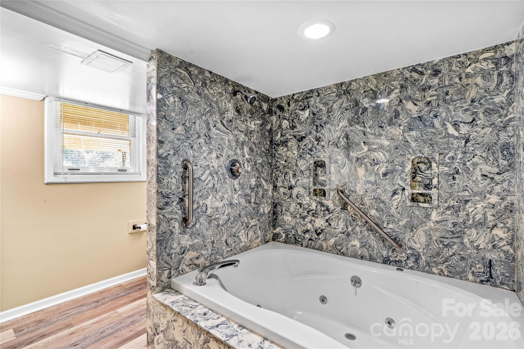 946 Shearers Road — Mooresville