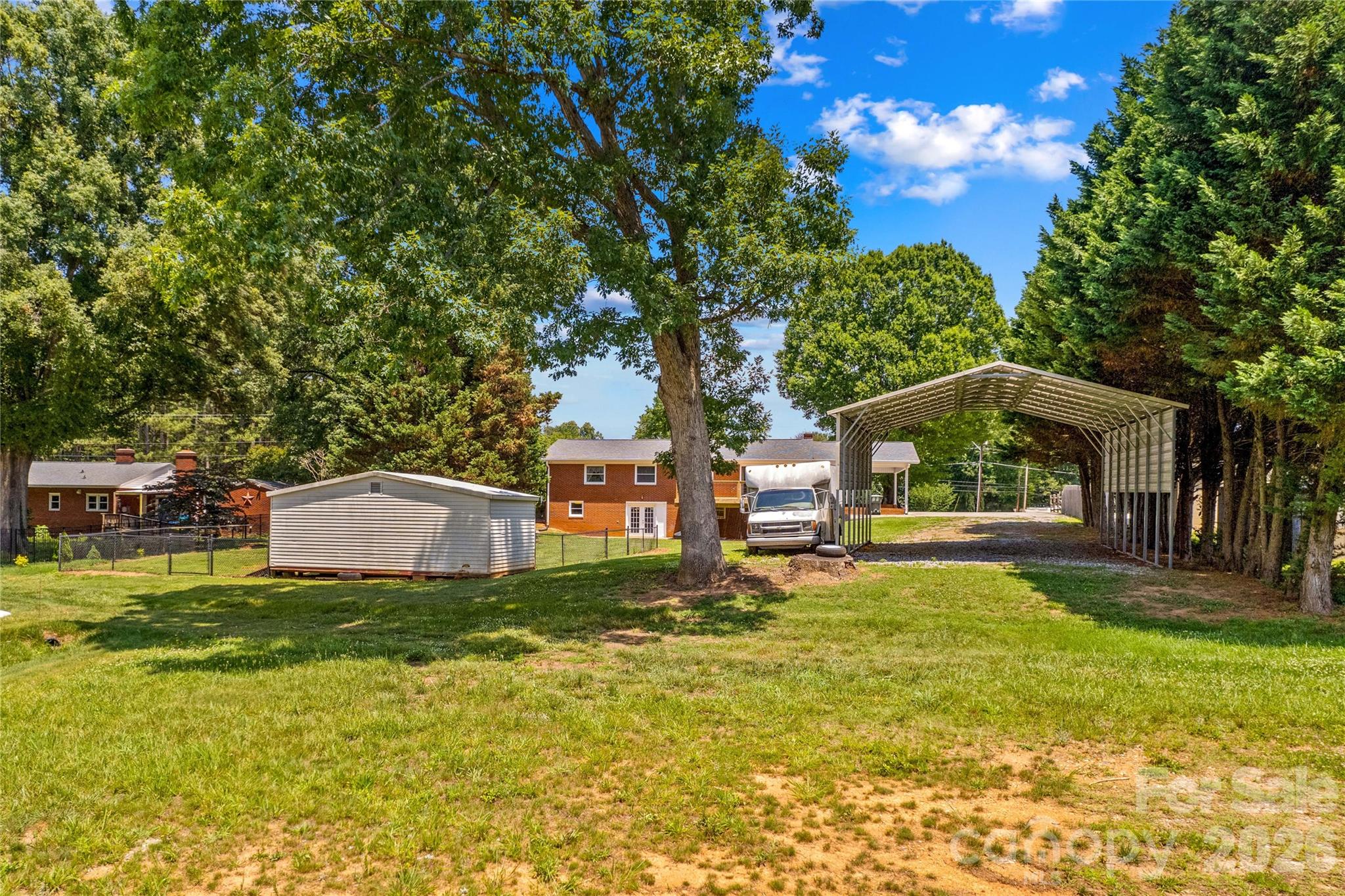 946 Shearers Road — Mooresville