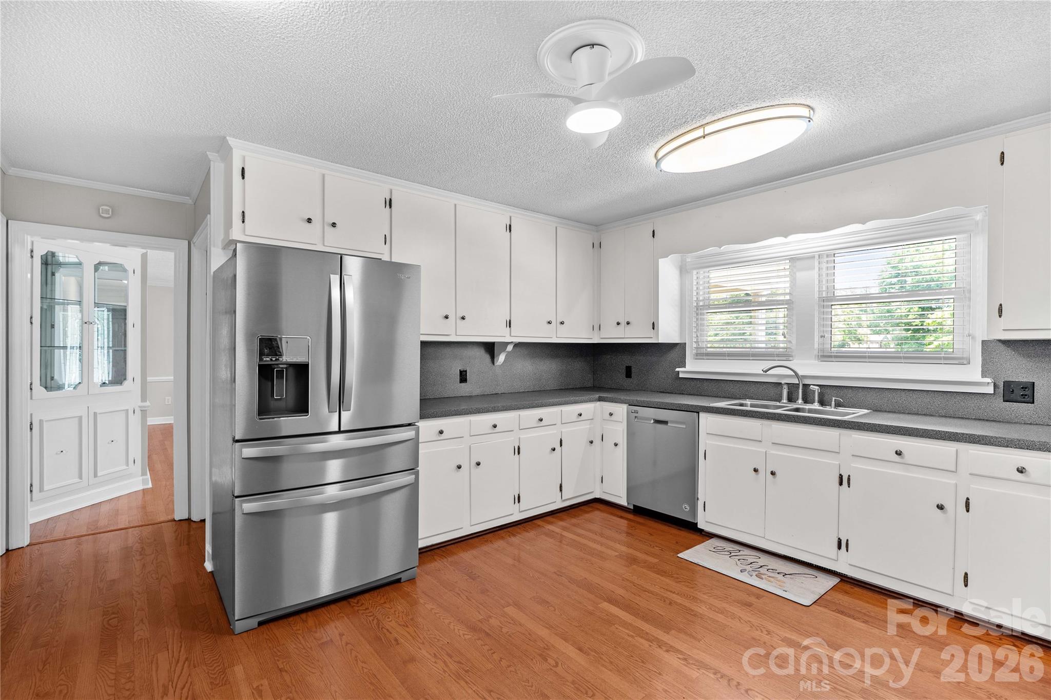 946 Shearers Road — Mooresville