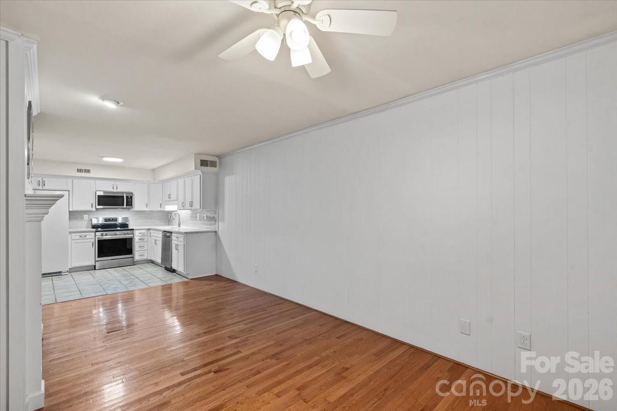6740 Constitution Lane — Charlotte
