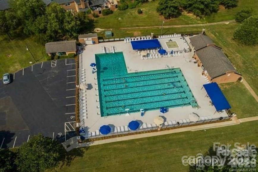 6740 Constitution Lane — Charlotte