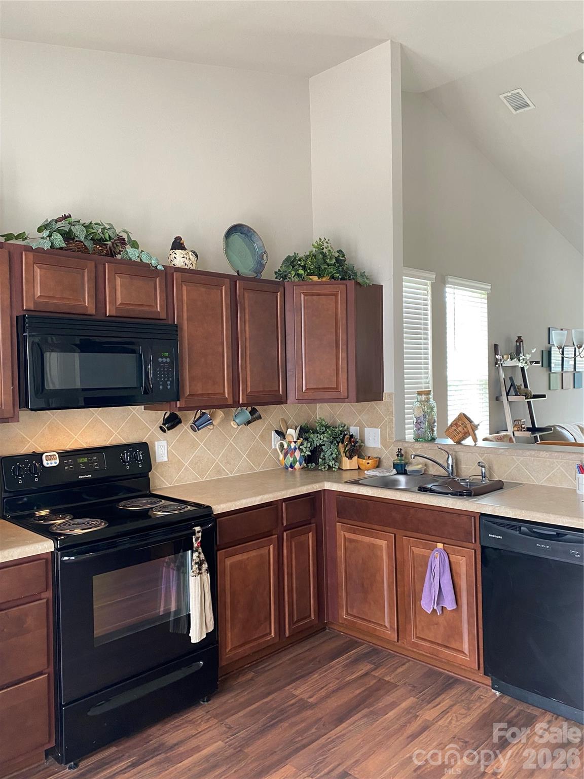 100 N Ferncliff Drive — Mount Holly