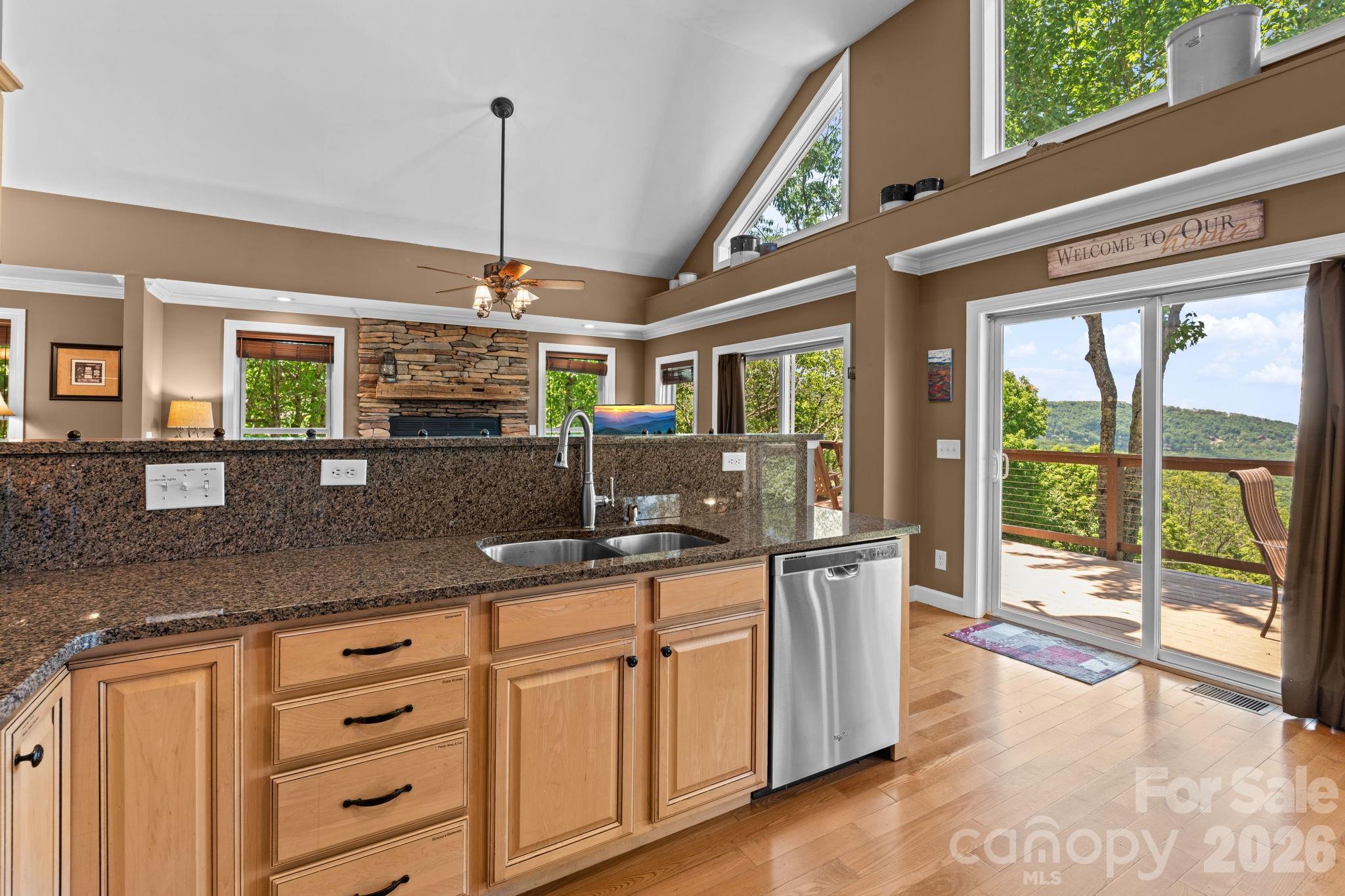 117 Pinnacle Ridge Road — Beech Mountain