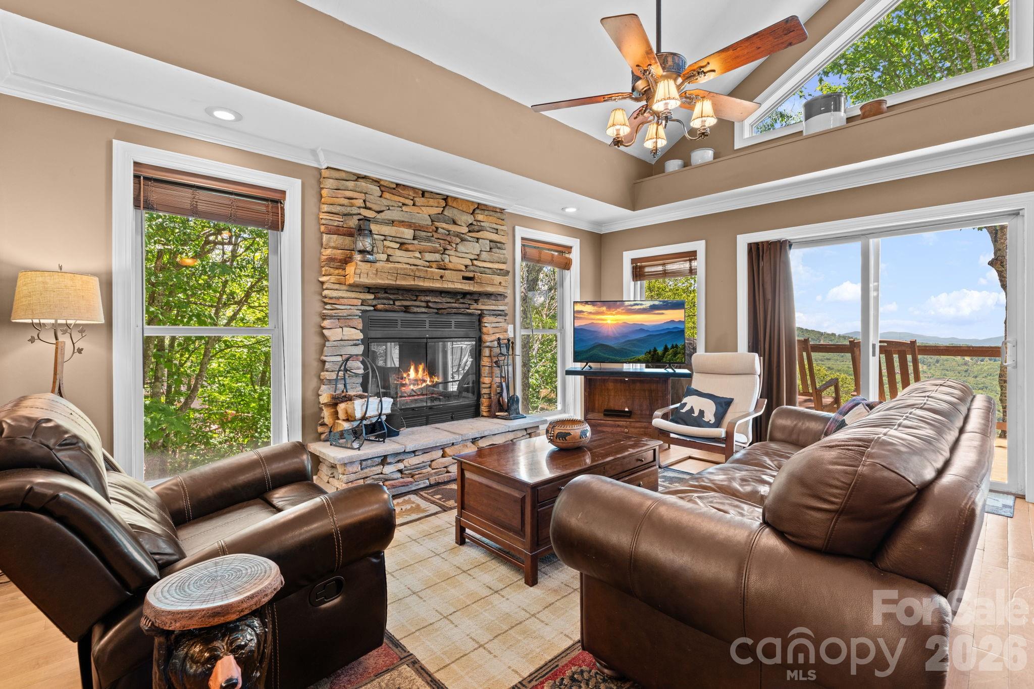 117 Pinnacle Ridge Road — Beech Mountain