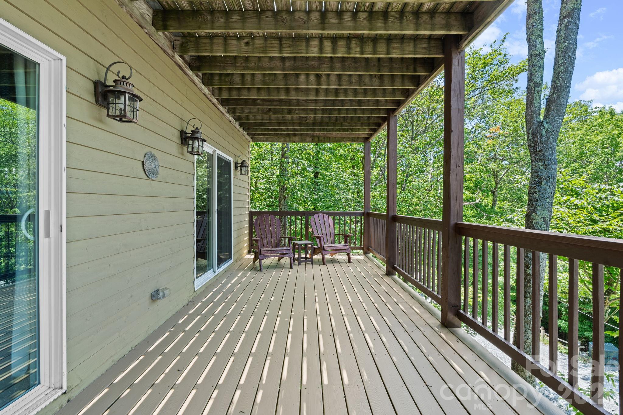 117 Pinnacle Ridge Road — Beech Mountain