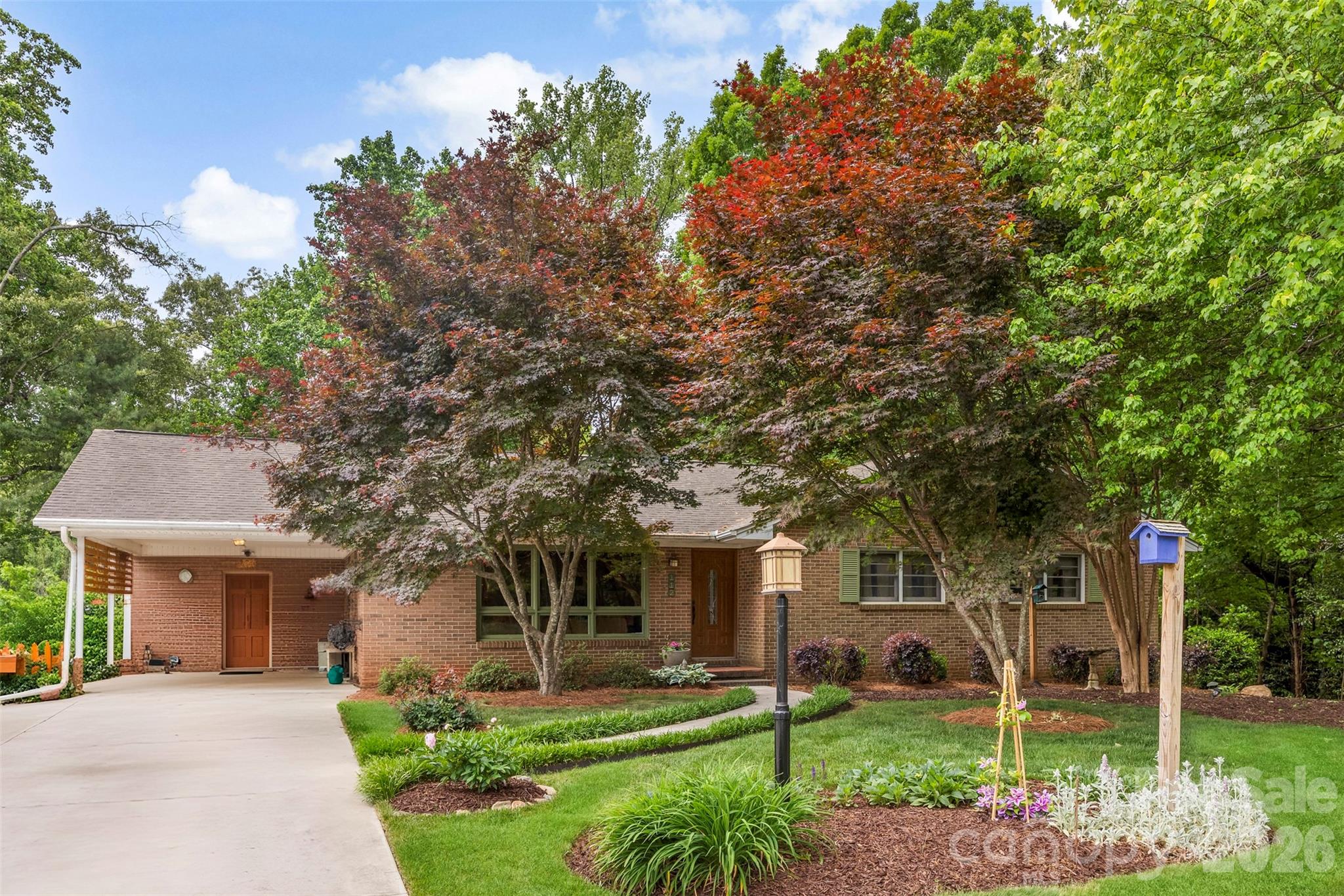 112 Amity Circle — Belmont