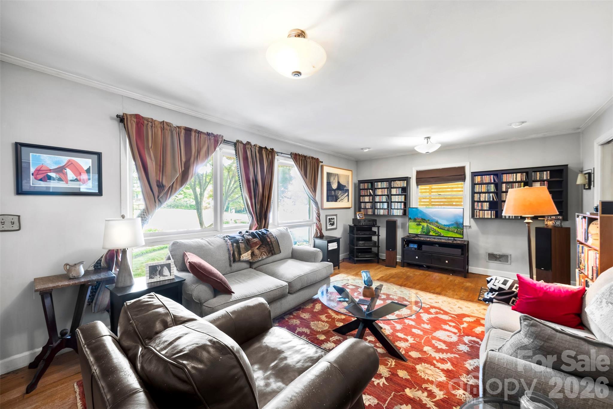 112 Amity Circle — Belmont