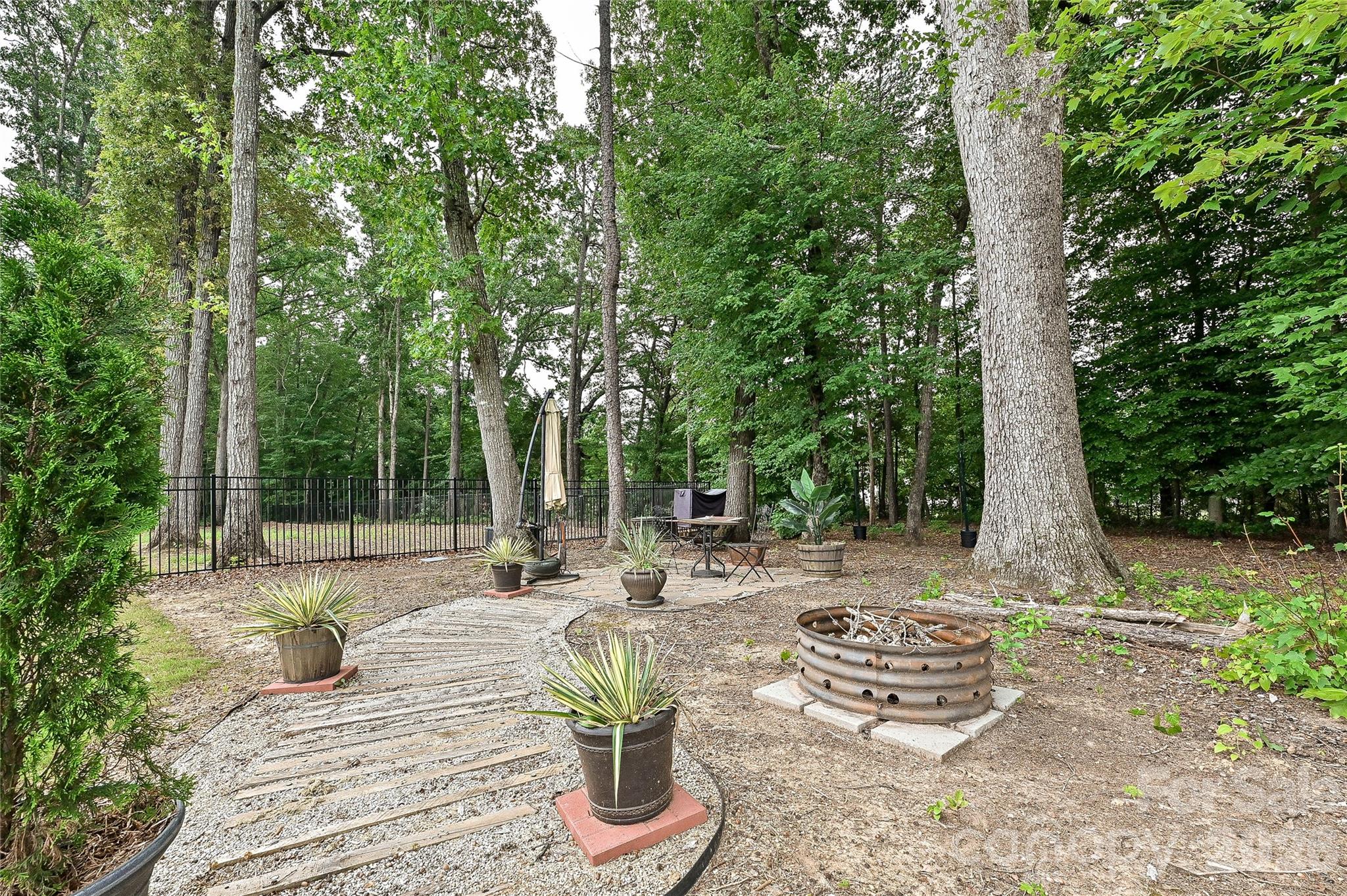 406 Sinaloa Street — Waxhaw