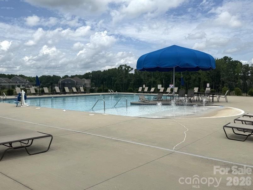 406 Sinaloa Street — Waxhaw