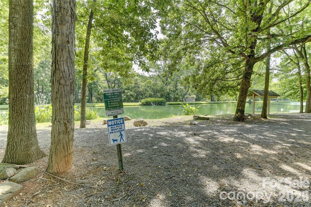 14010 Merganzer Court — Charlotte