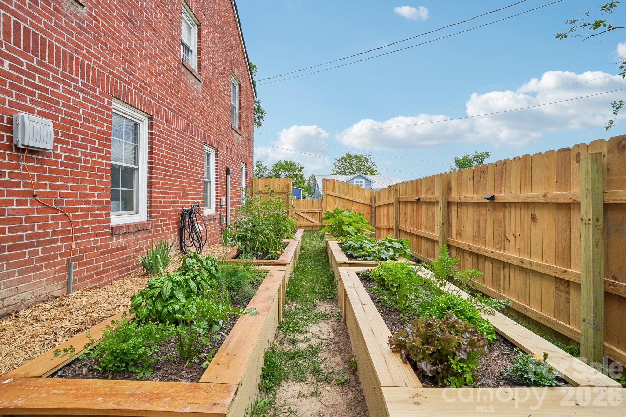 111 Bennett Street — Burnsville