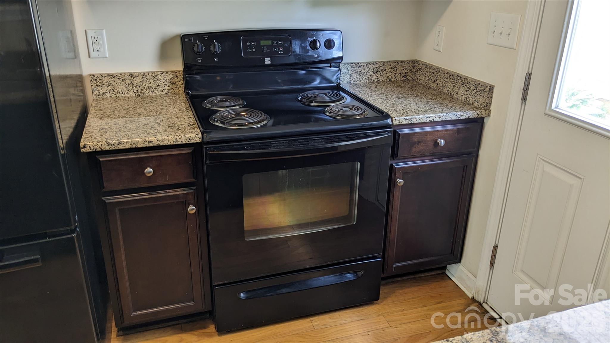 12421 Stumptown Road — Huntersville