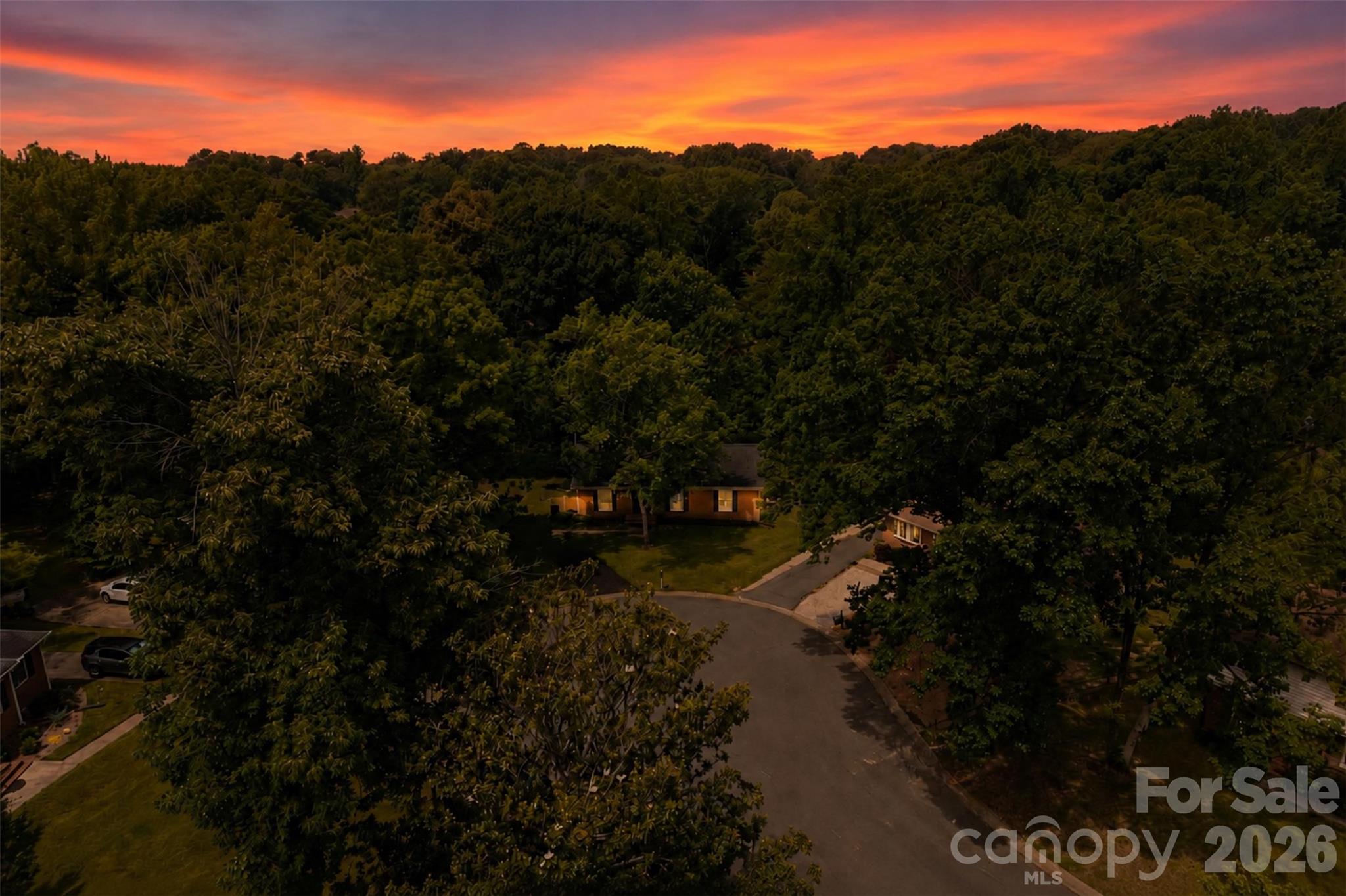 6742 Wild Turkey Lane — Charlotte