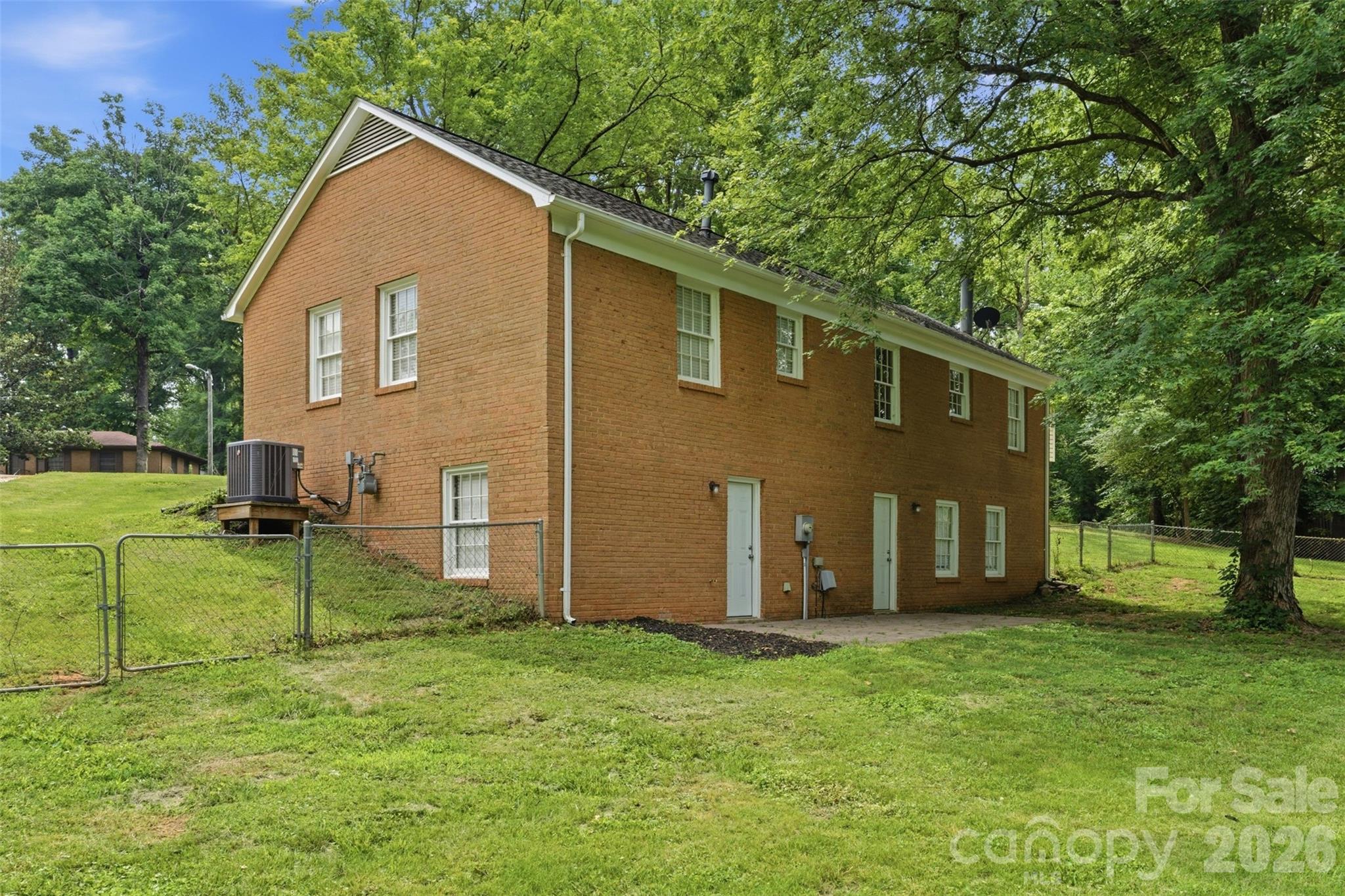 6742 Wild Turkey Lane — Charlotte