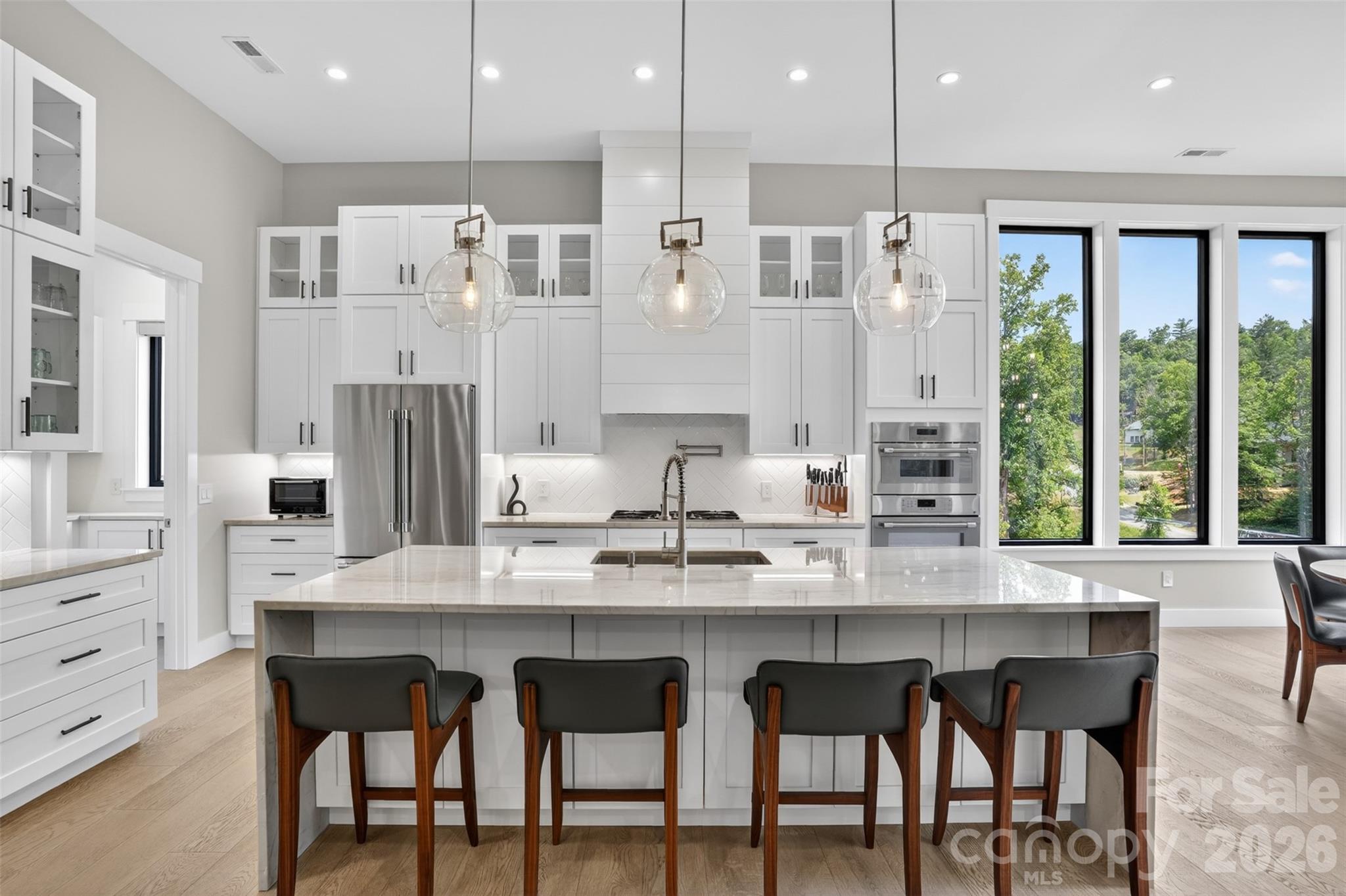 422 Ascension Valley — Horse Shoe