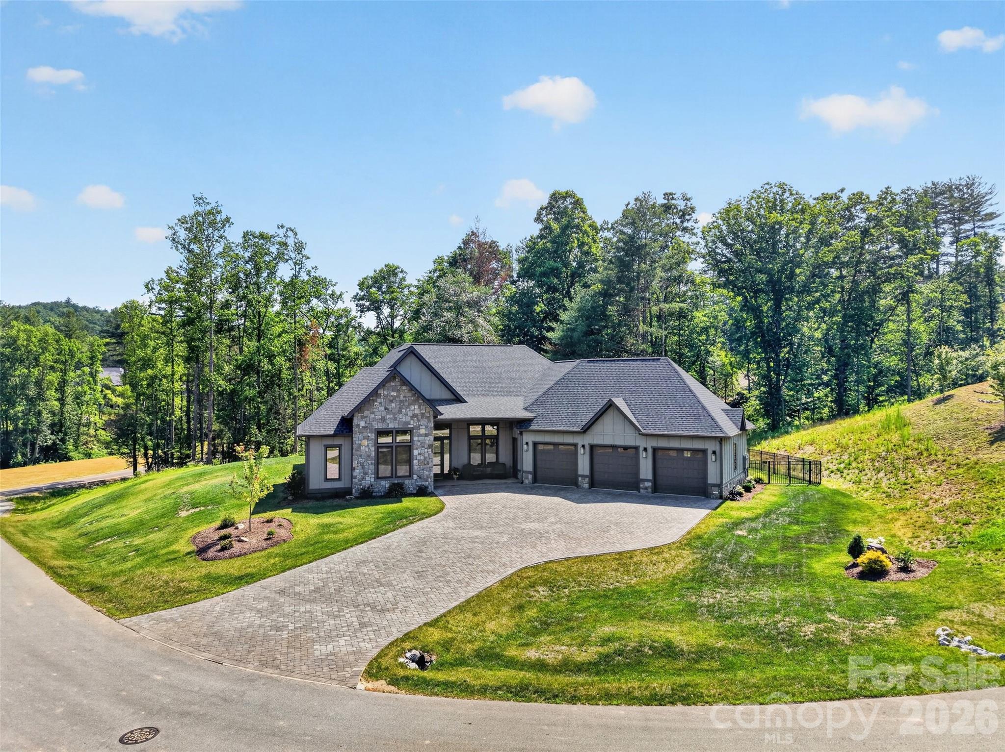 422 Ascension Valley — Horse Shoe