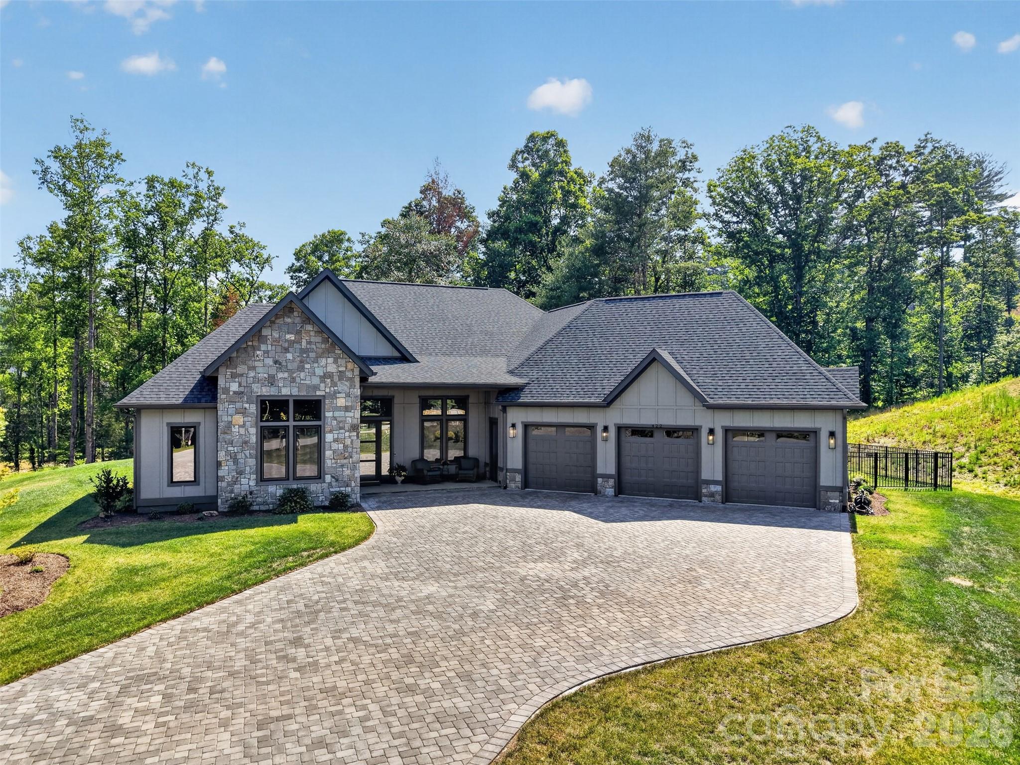 422 Ascension Valley — Horse Shoe
