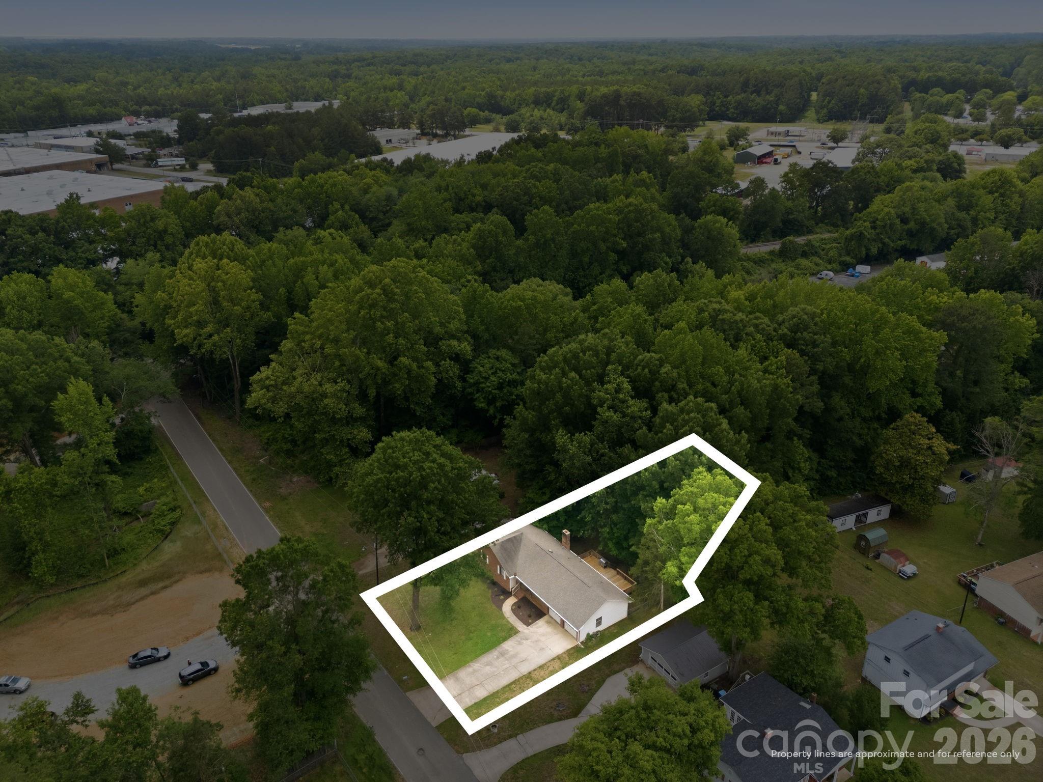 302 S Mccoy Road — Salisbury