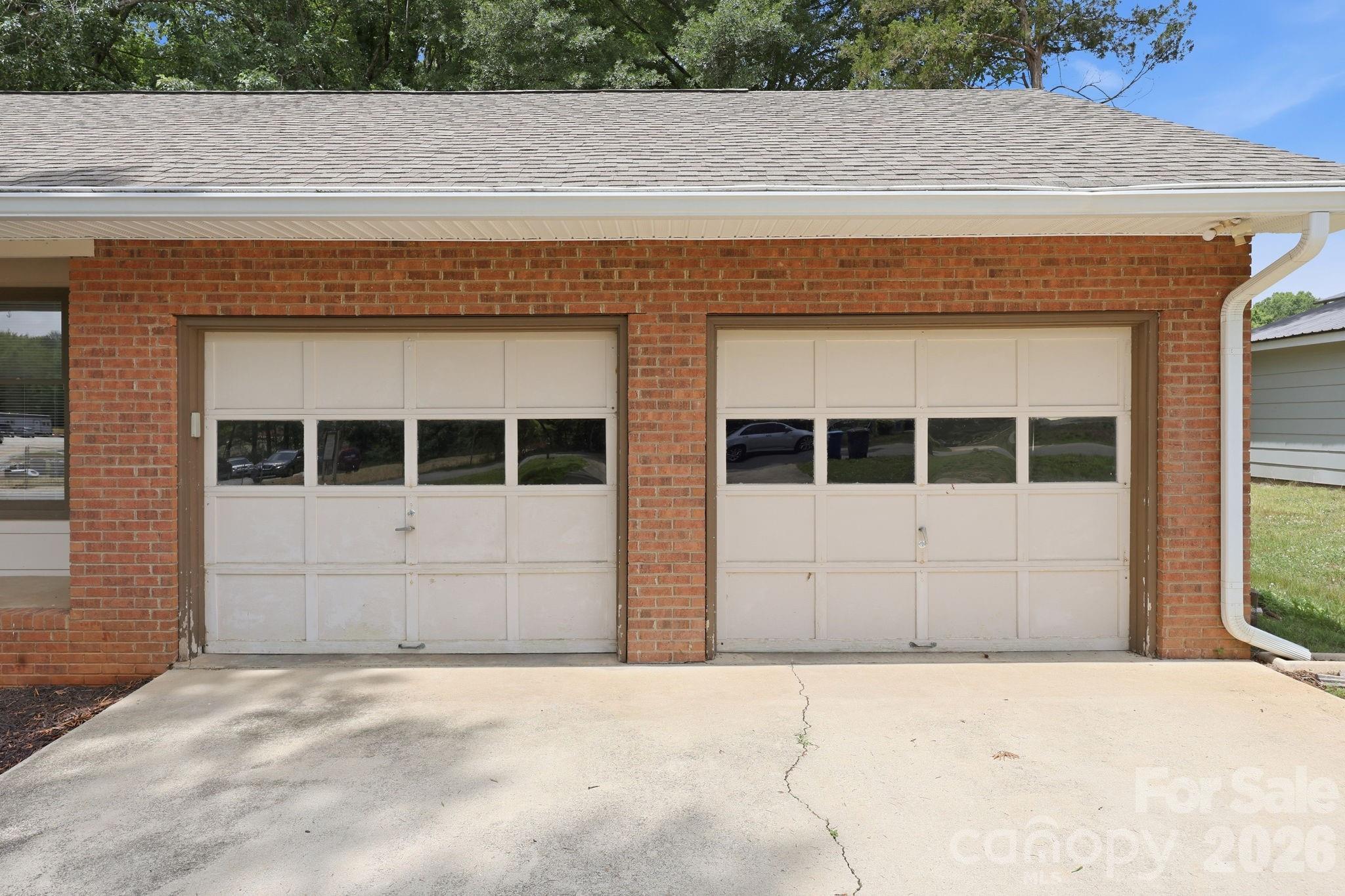 302 S Mccoy Road — Salisbury