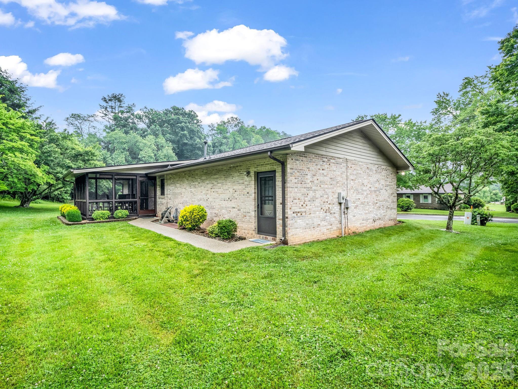 182 Resada Drive — Brevard