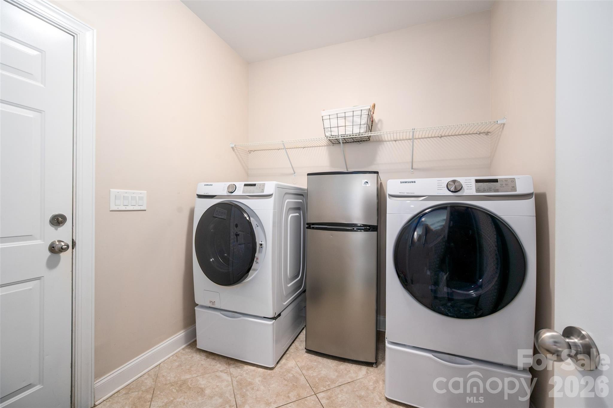 1023 Pennington Drive — Lancaster