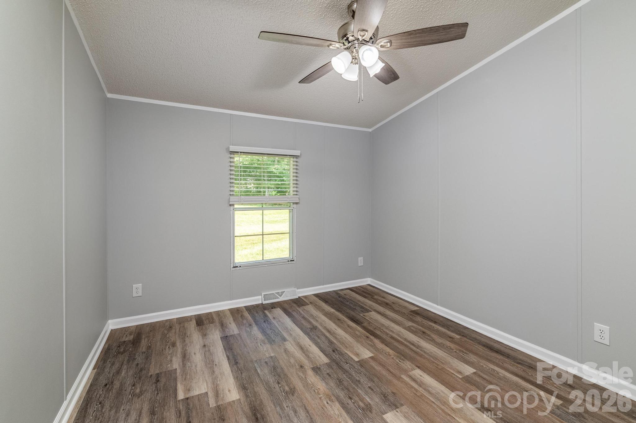 127 Whitewater Lane — Mooresville