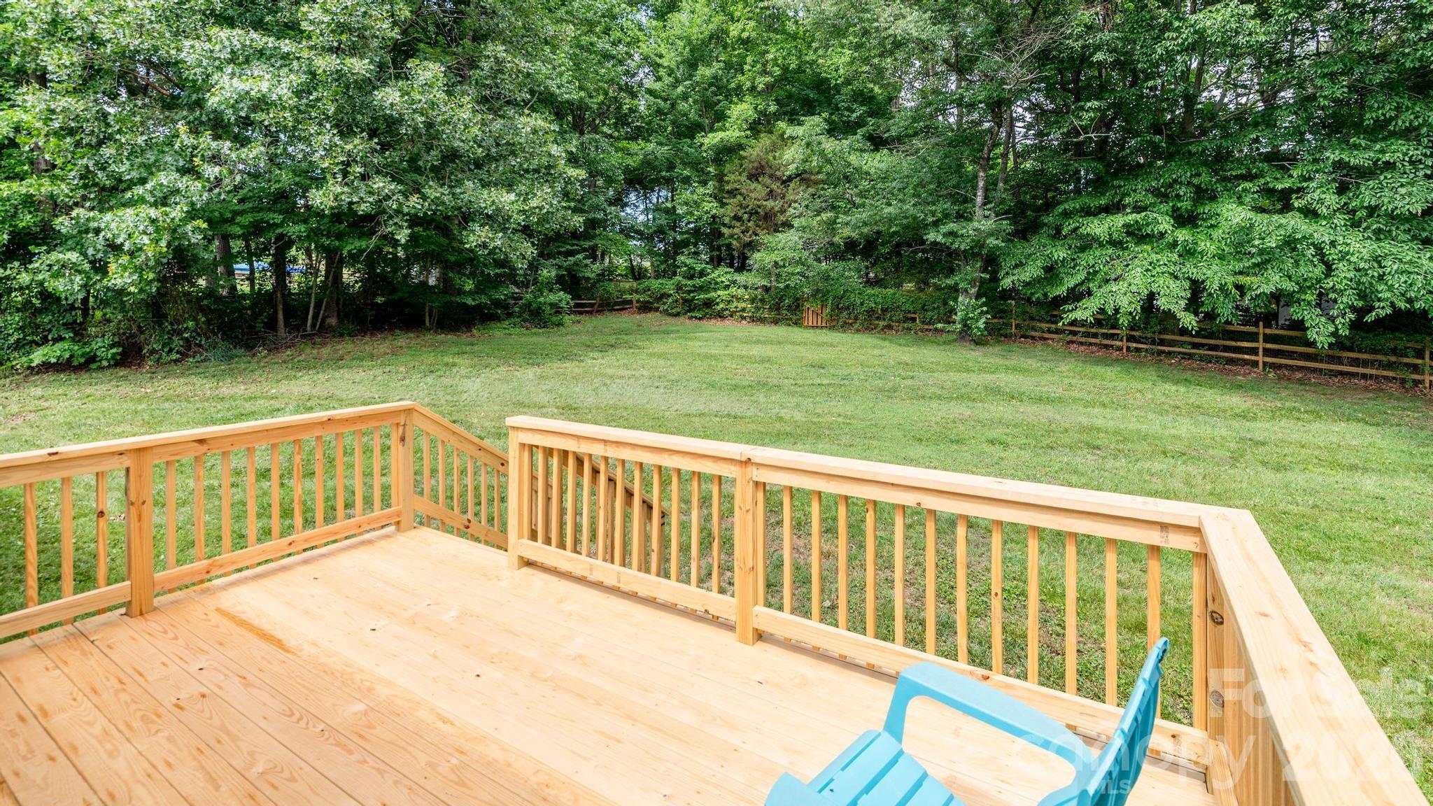 127 Whitewater Lane — Mooresville